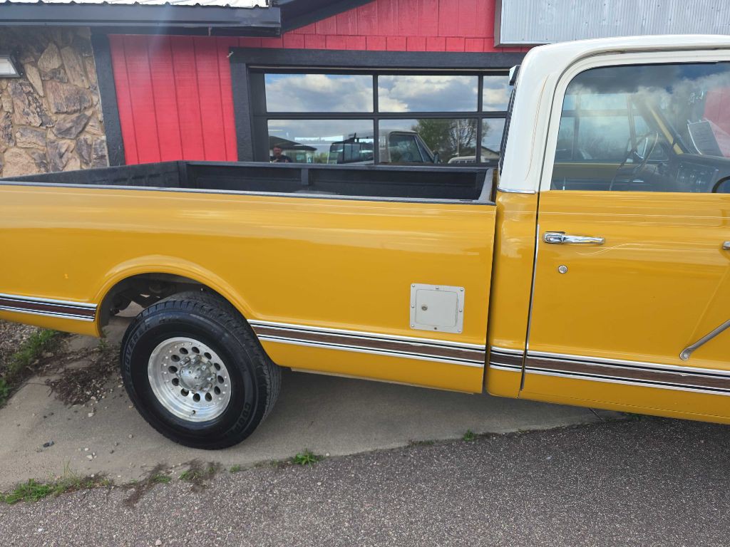 1971 Chevrolet C/K 20 Image 10