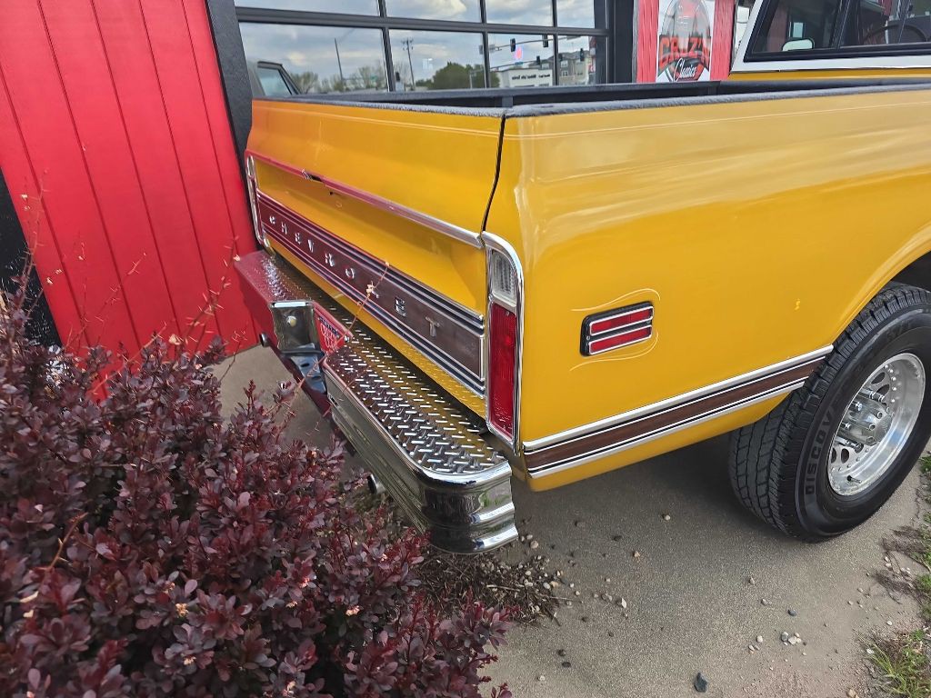 1971 Chevrolet C/K 20 Image 11