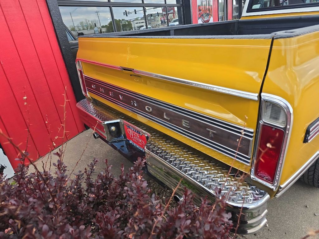 1971 Chevrolet C/K 20 Image 14