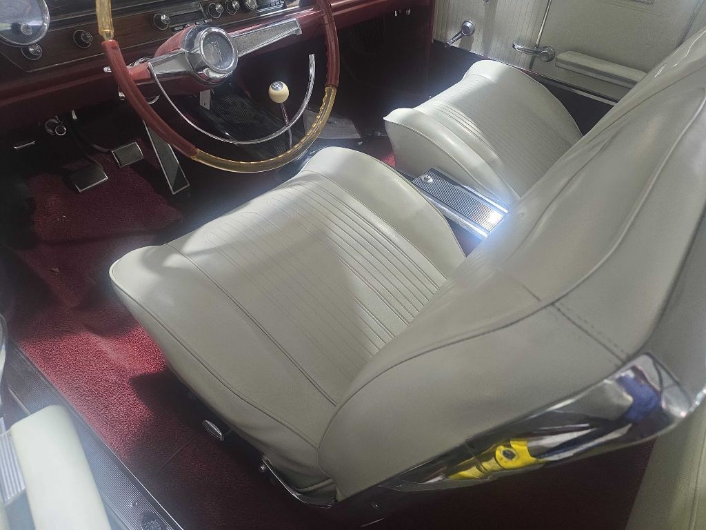 1964 Pontiac Grand Prix Image 36