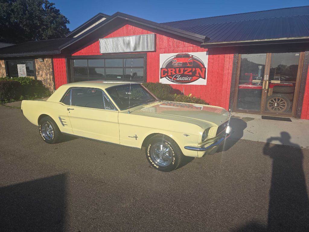 1966 Ford Mustang Image 1