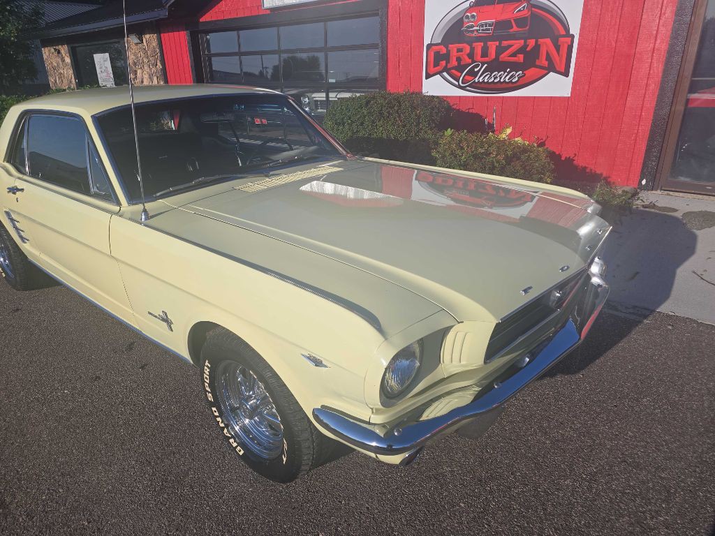 1966 Ford Mustang Image 3
