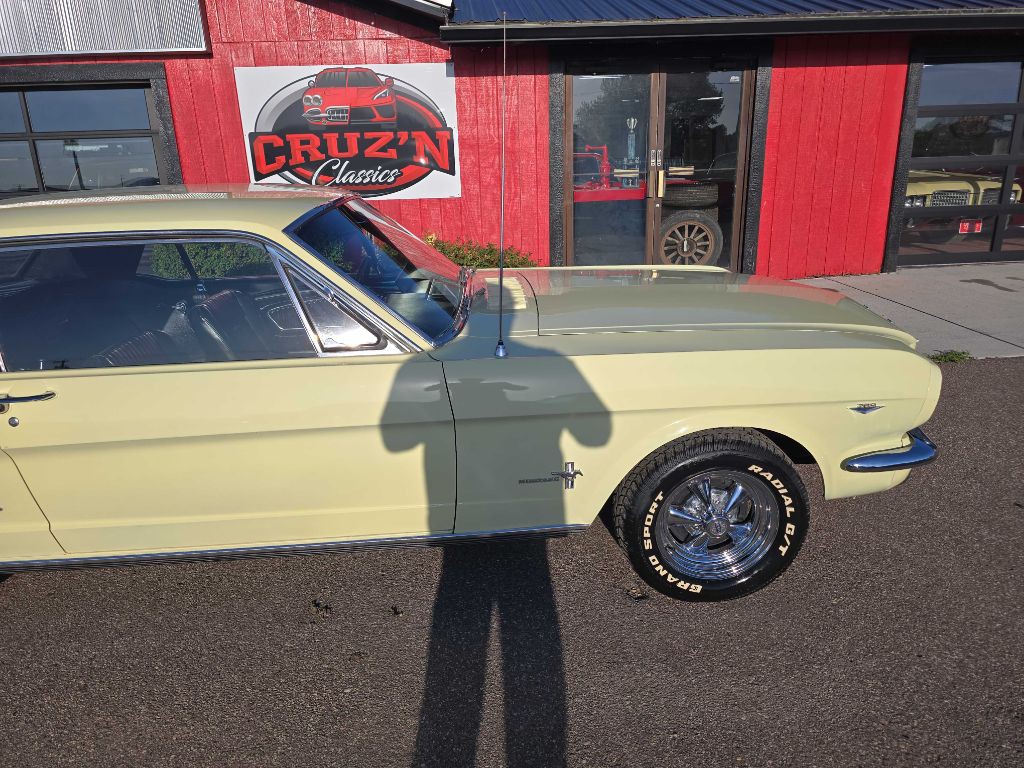 1966 Ford Mustang Image 38