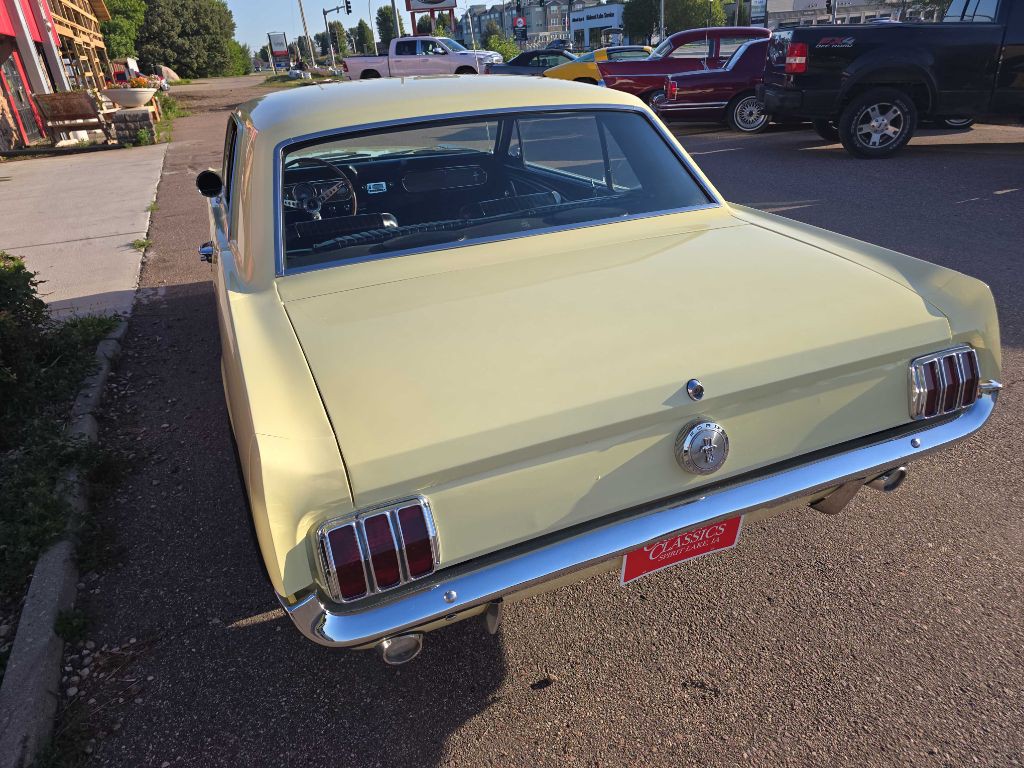 1966 Ford Mustang Image 40