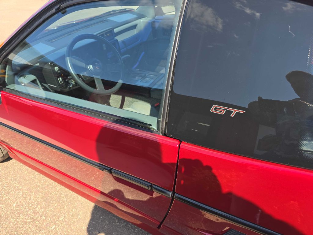 1988 Pontiac Fiero Image 31
