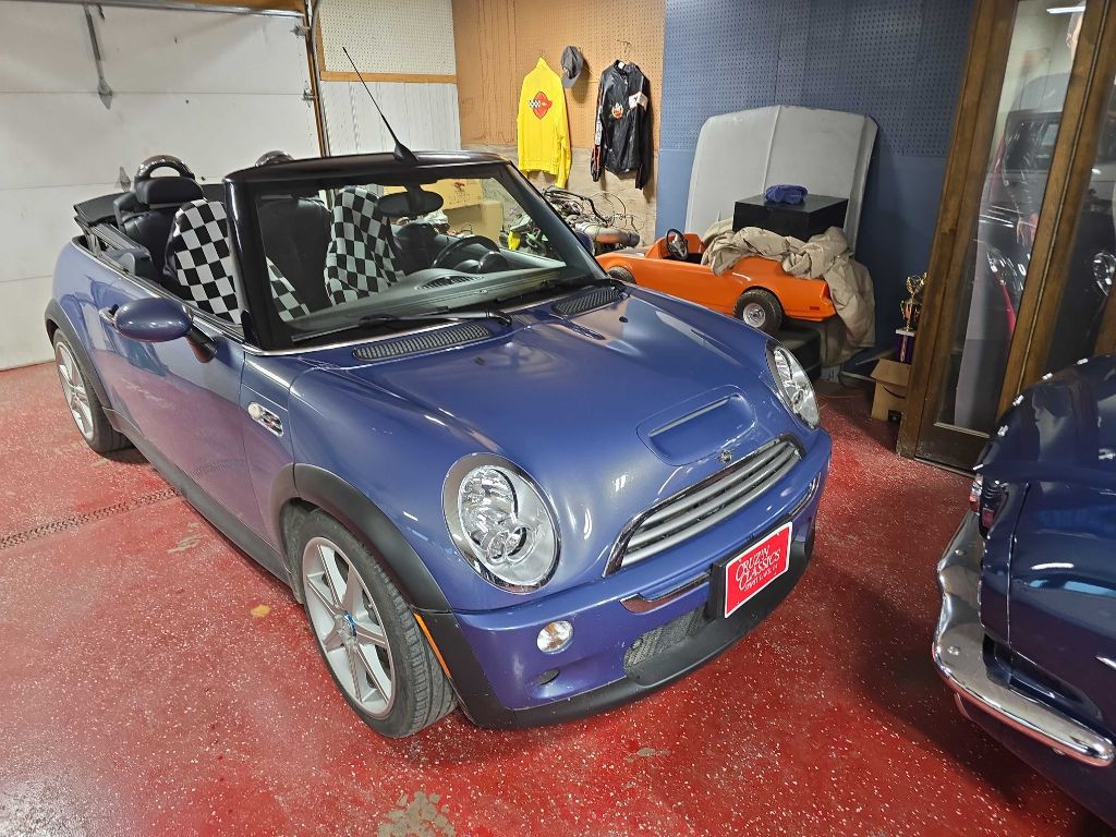 2005 MINI Cooper Image 1