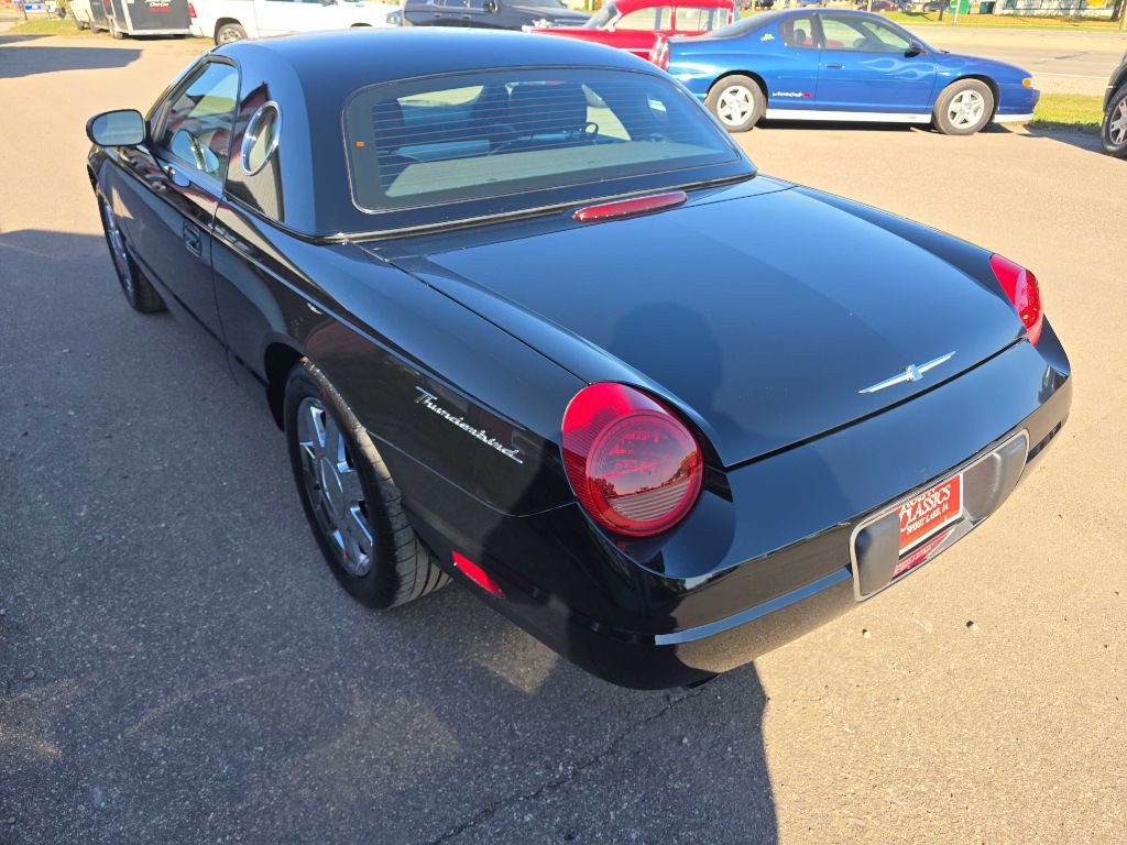2002 Ford Thunderbird Image 29