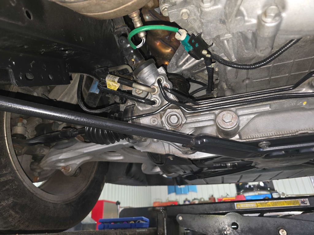 2002 Ford Thunderbird Image 14