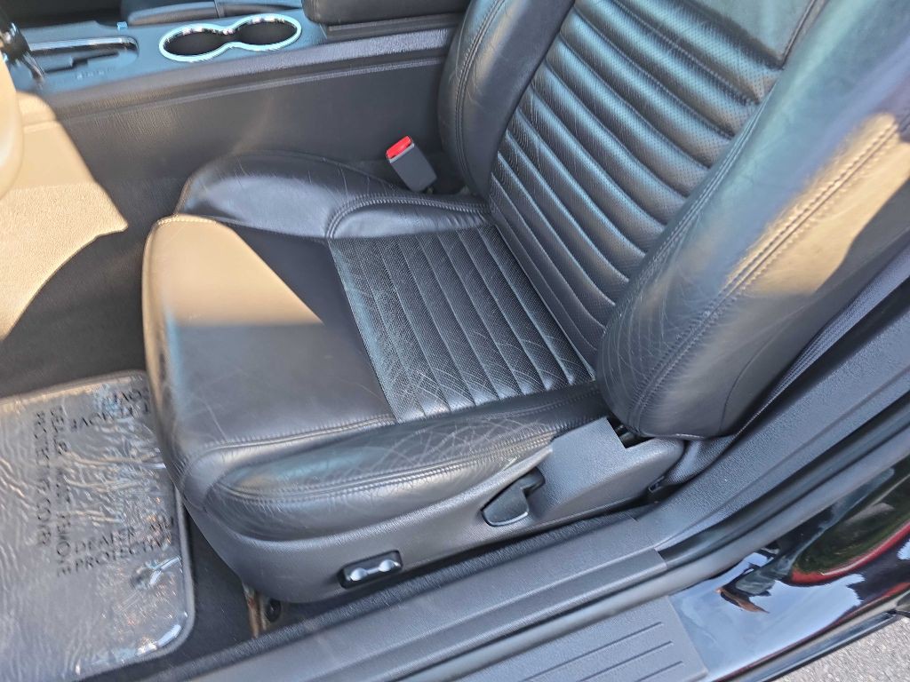 2002 Ford Thunderbird Image 38