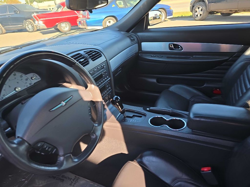 2002 Ford Thunderbird Image 42