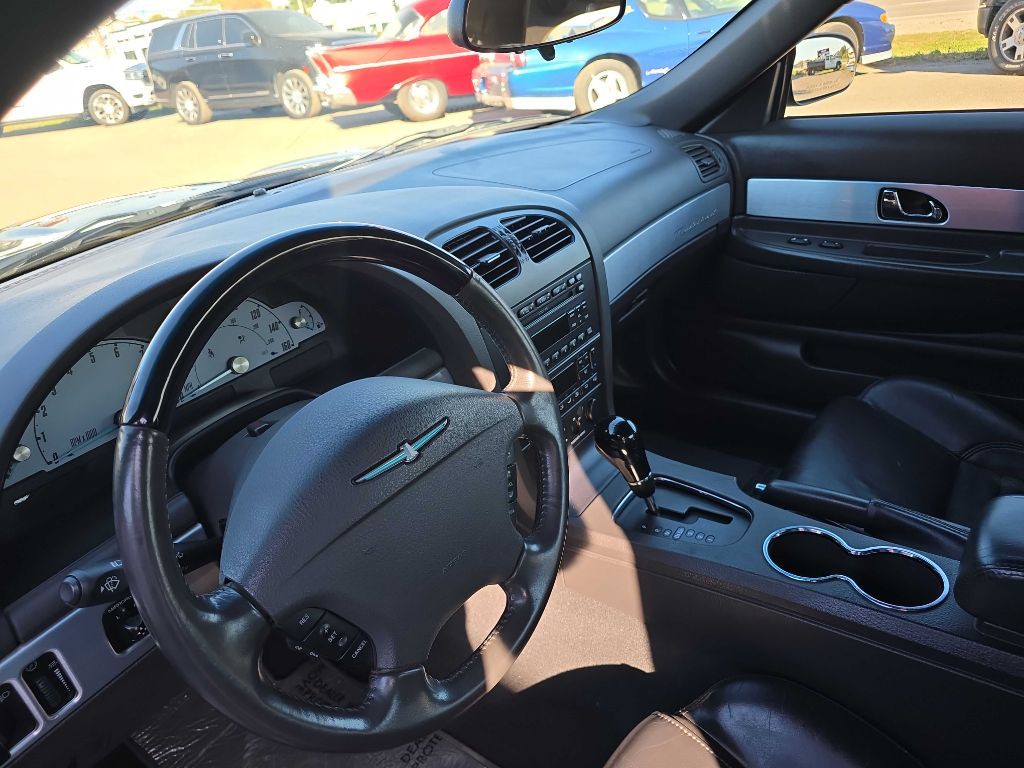 2002 Ford Thunderbird Image 43