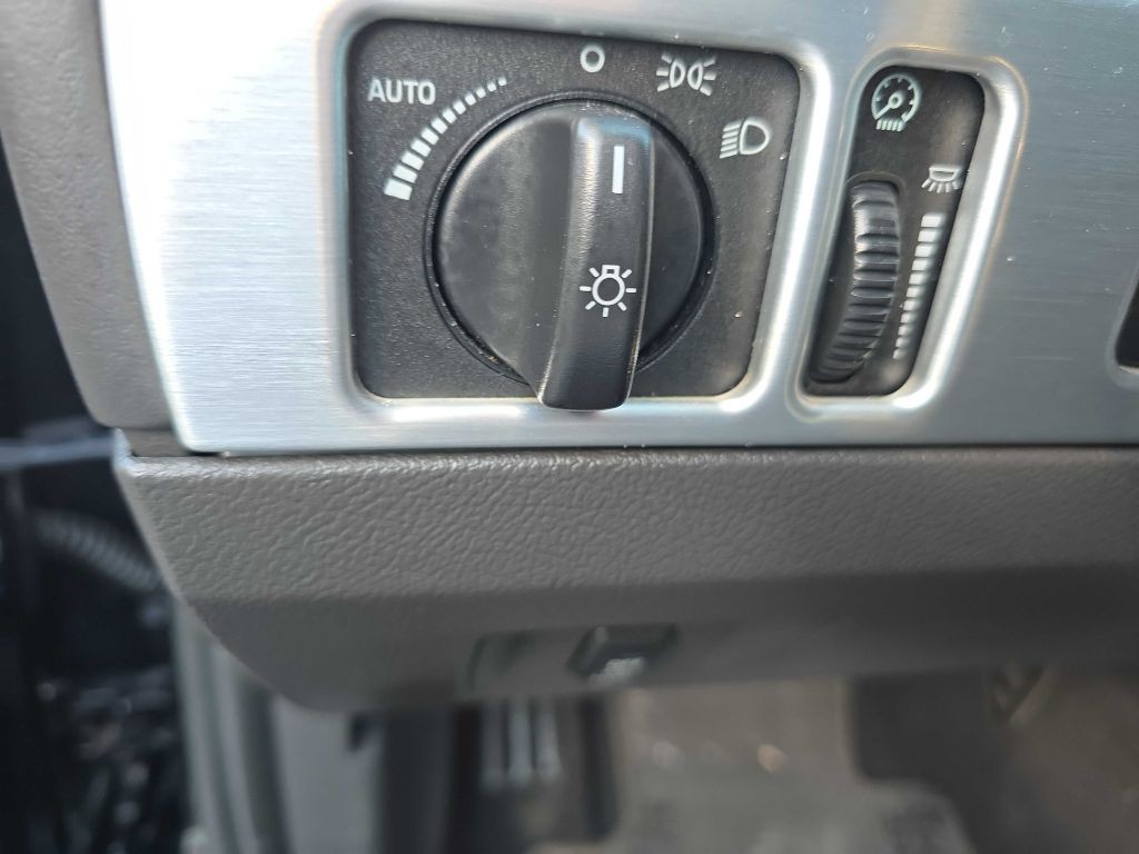 2002 Ford Thunderbird Image 53
