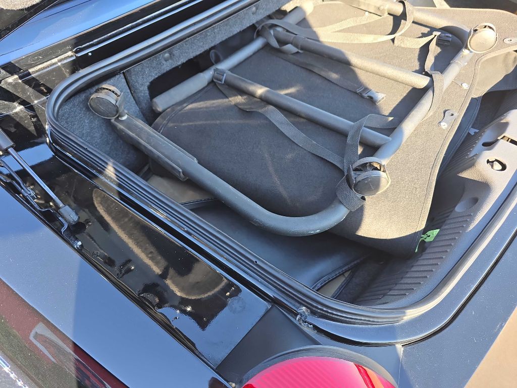 2002 Ford Thunderbird Image 62