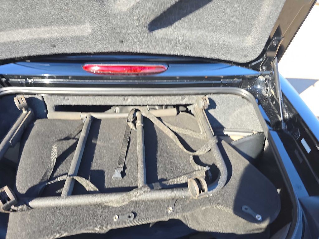 2002 Ford Thunderbird Image 64