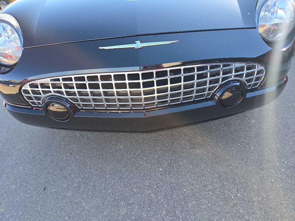 2002 Ford Thunderbird Image 73