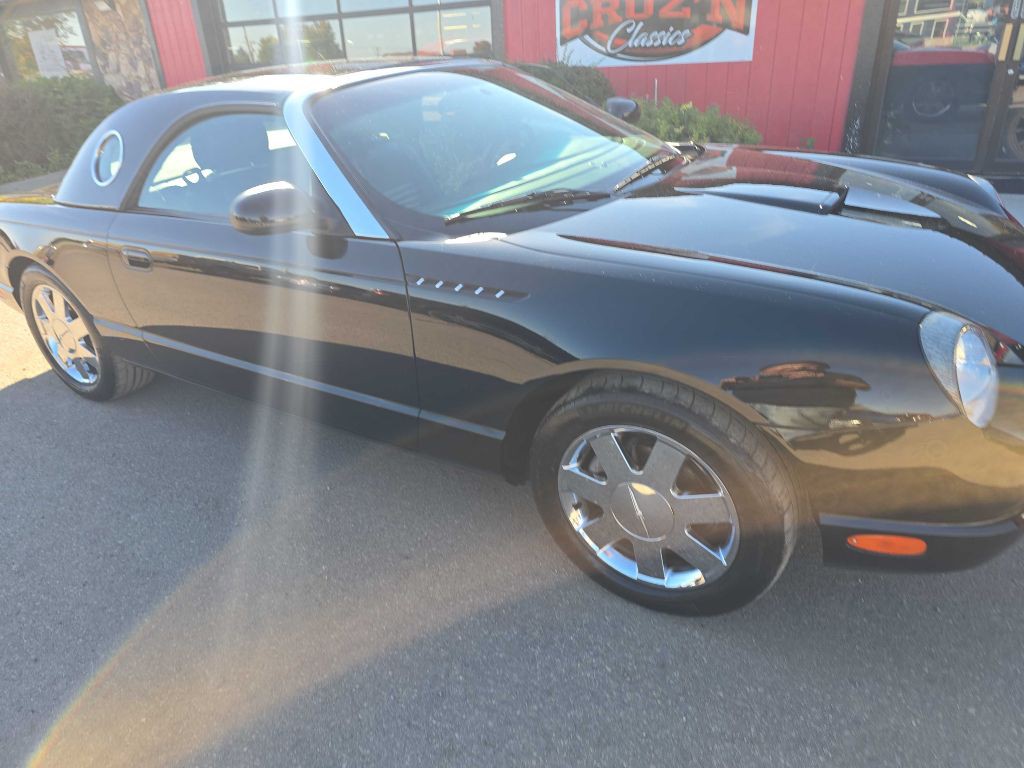 2002 Ford Thunderbird Image 76