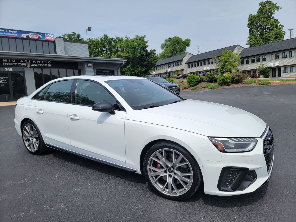 2023 Audi S4 Image 6