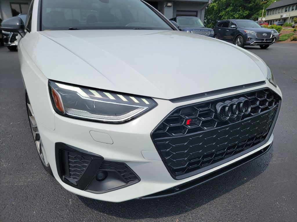 2023 Audi S4 Image 7