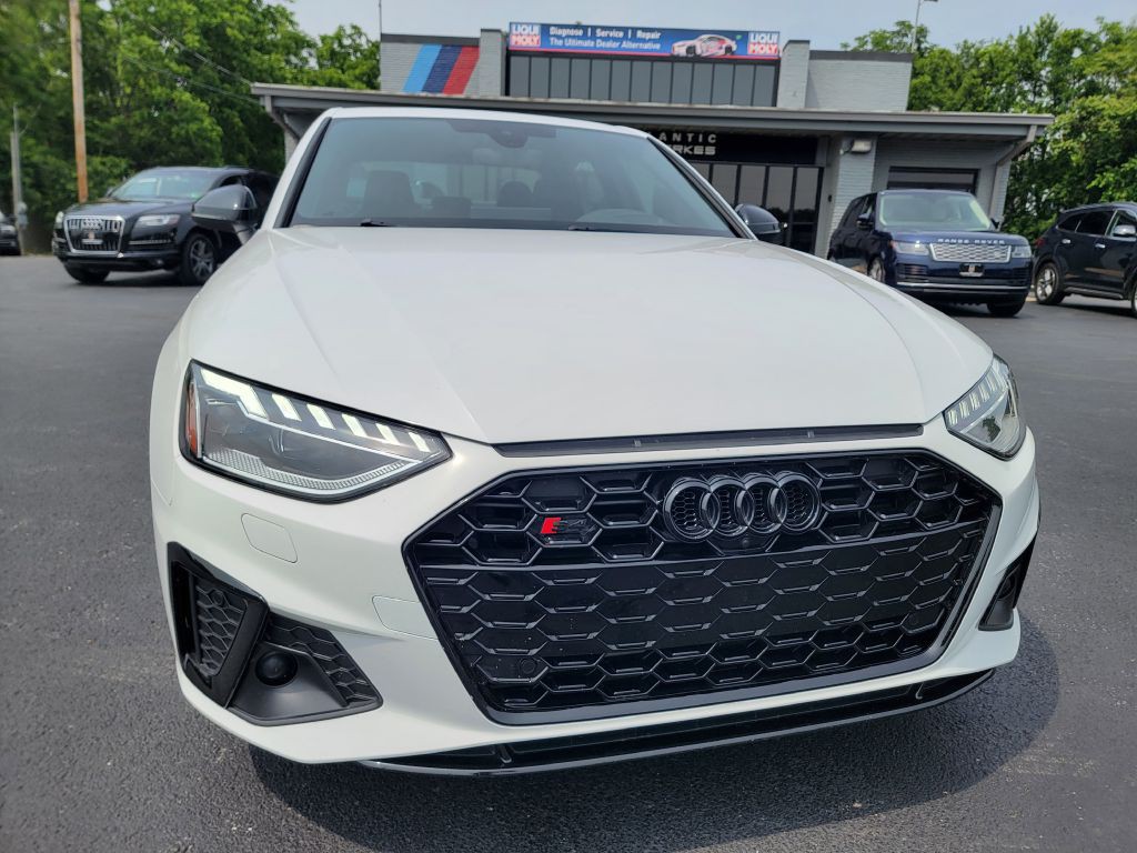 2023 Audi S4 Image 9
