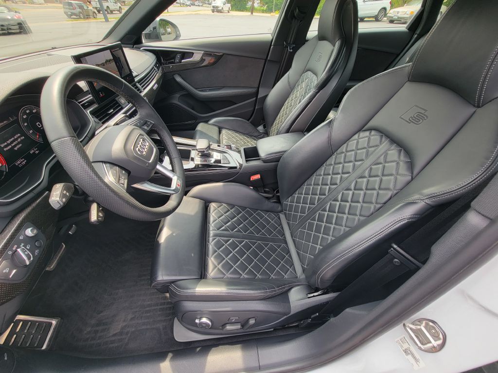 2023 Audi S4 Image 19