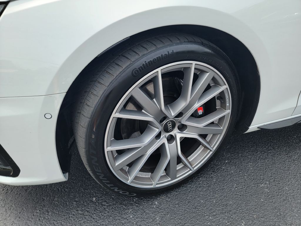 2023 Audi S4 Image 40