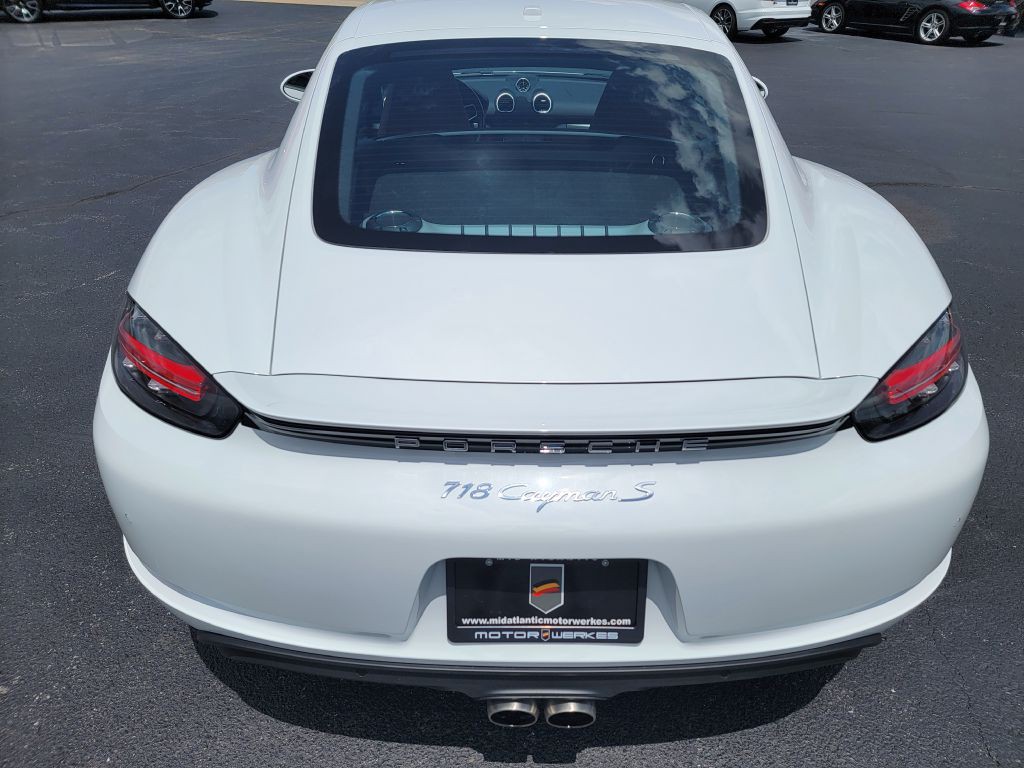 2023 Porsche Cayman Image 14
