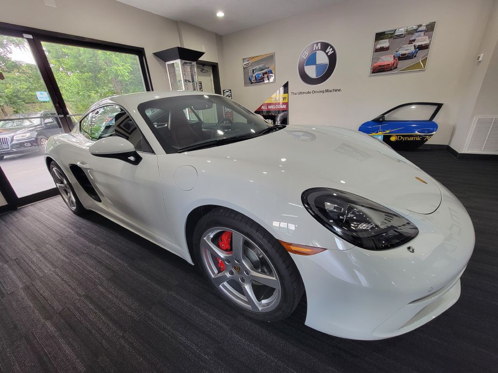 2023 Porsche Cayman Image 33