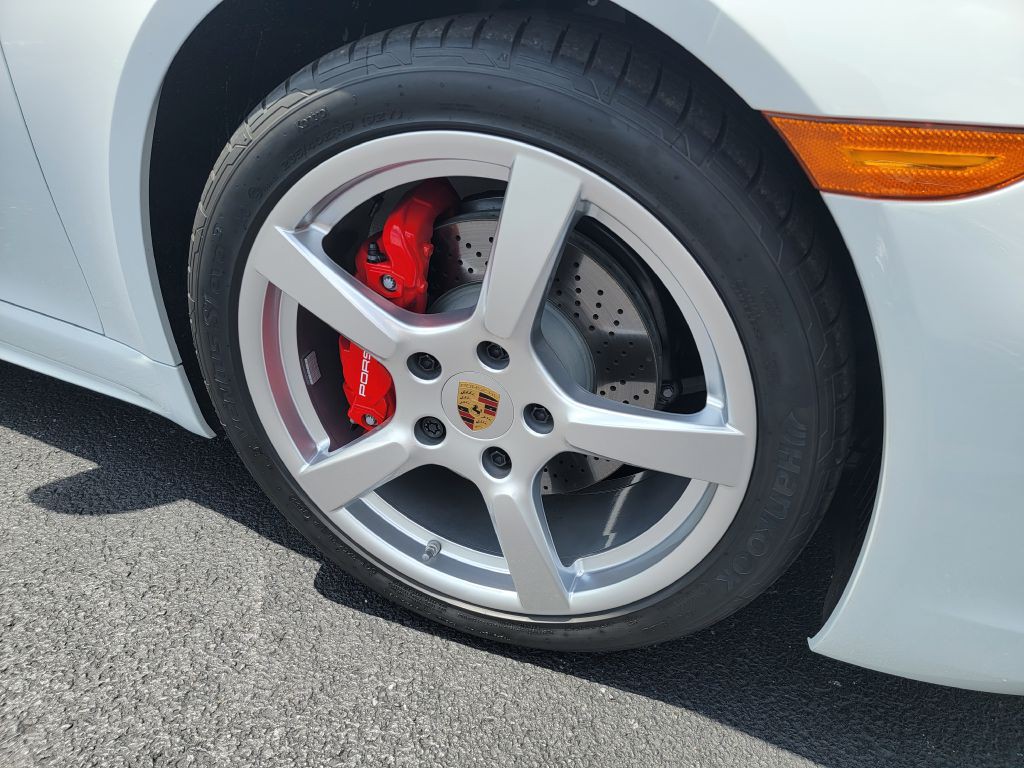 2023 Porsche Cayman Image 34