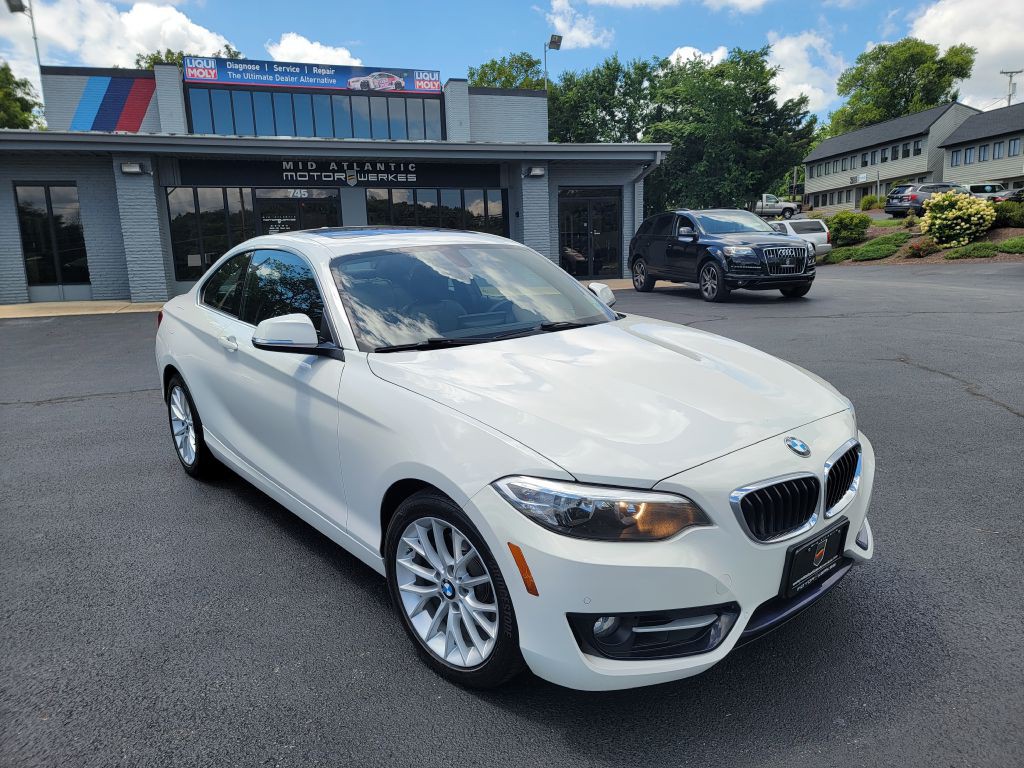 2016 BMW 2 Series Image 2