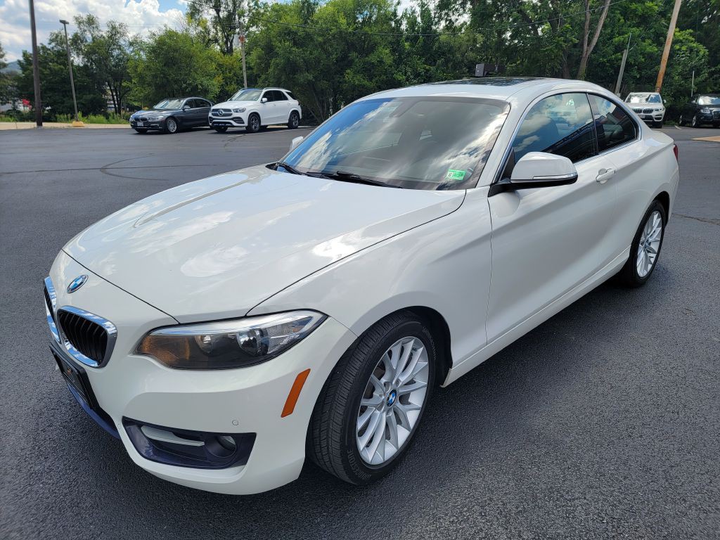 2016 BMW 2 Series Image 4