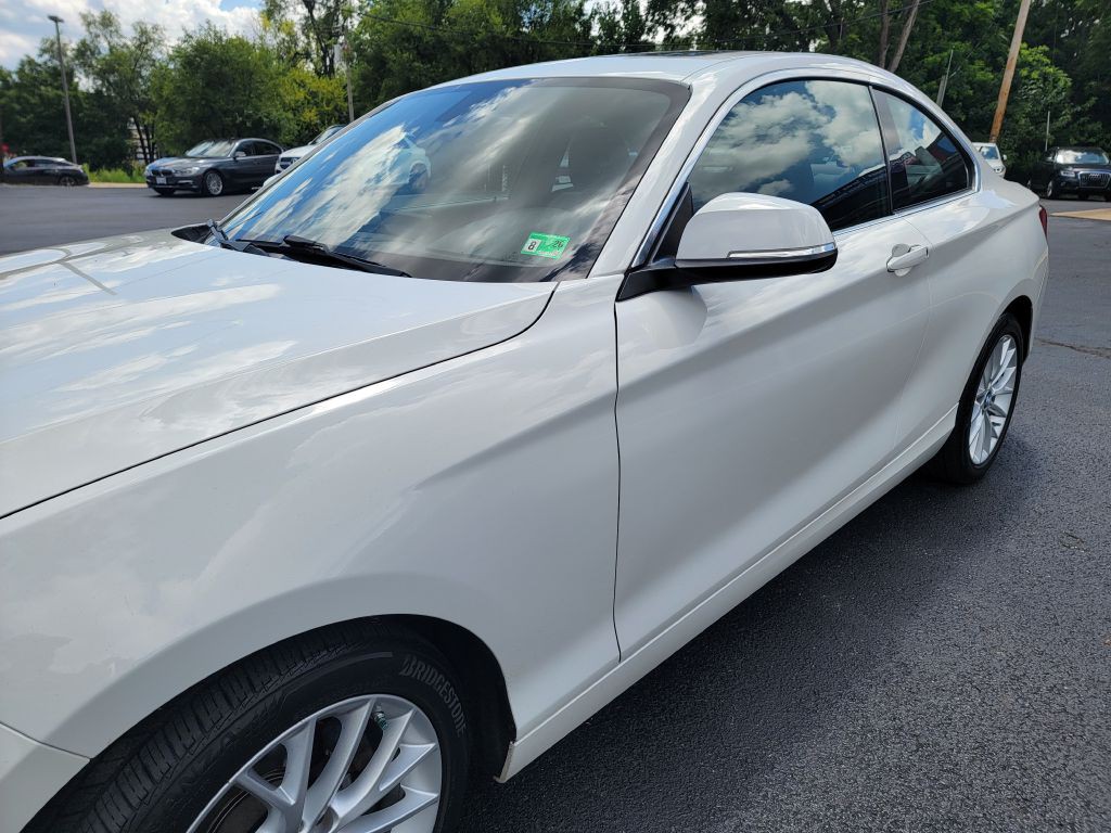 2016 BMW 2 Series Image 8