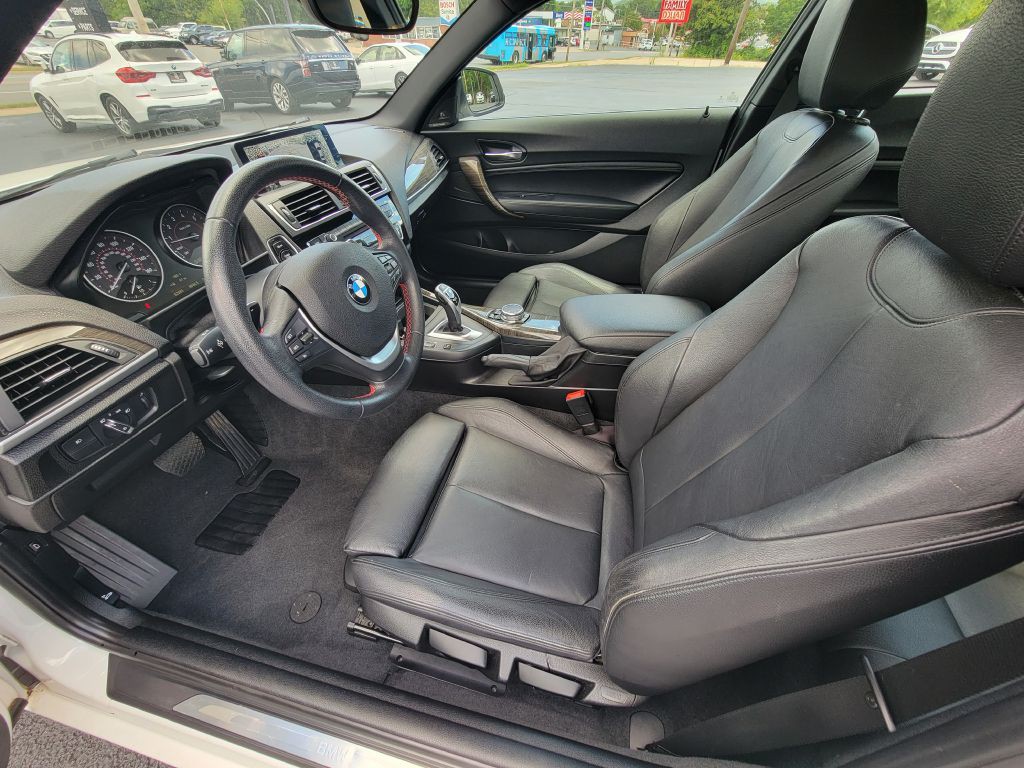 2016 BMW 2 Series Image 17