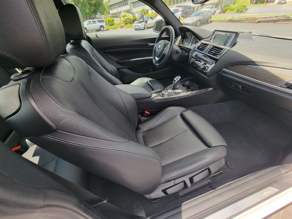 2016 BMW 2 Series Image 20