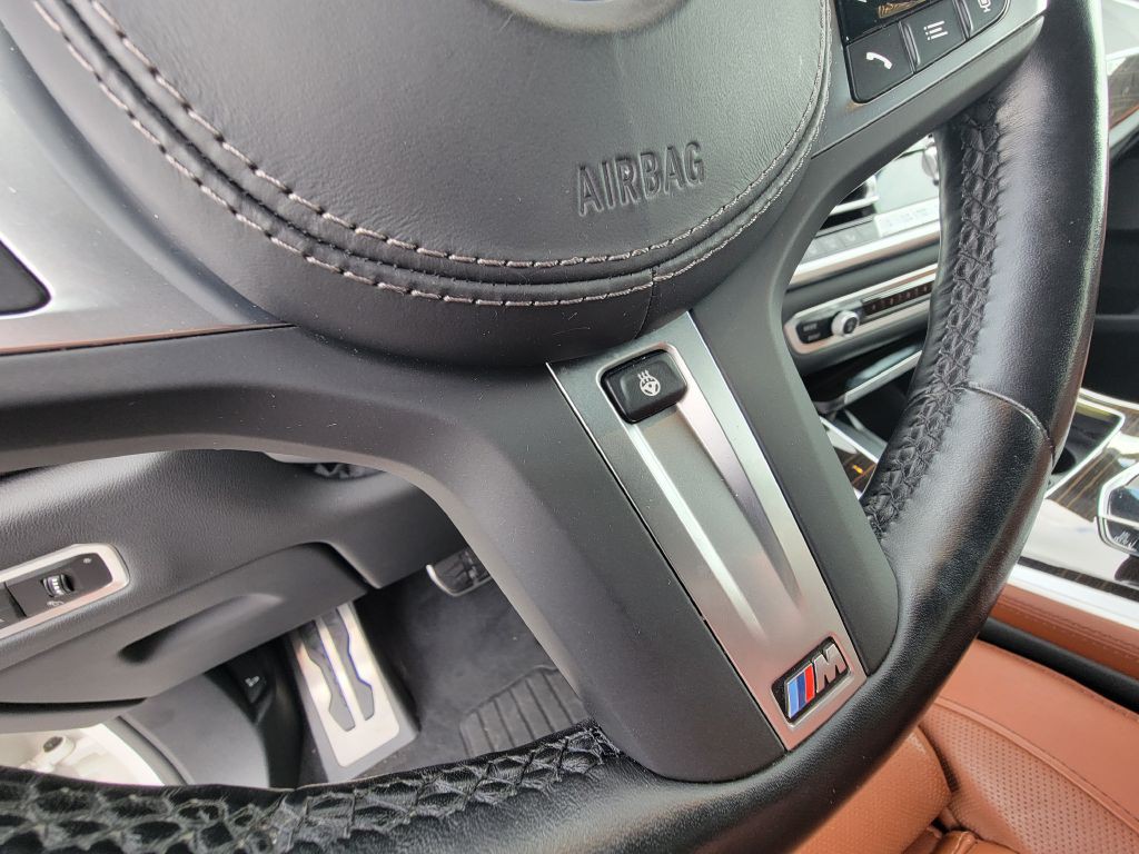 2023 BMW 5 Series Image 23