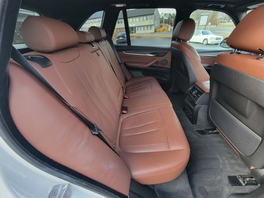 2015 BMW X5 Image 20