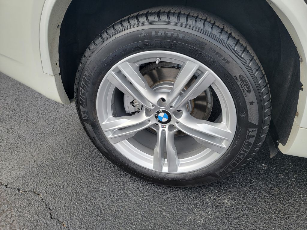 2015 BMW X5 Image 38