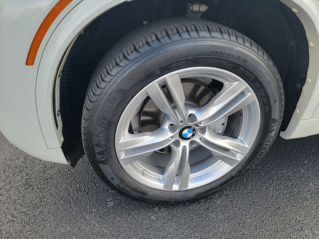 2015 BMW X5 Image 39