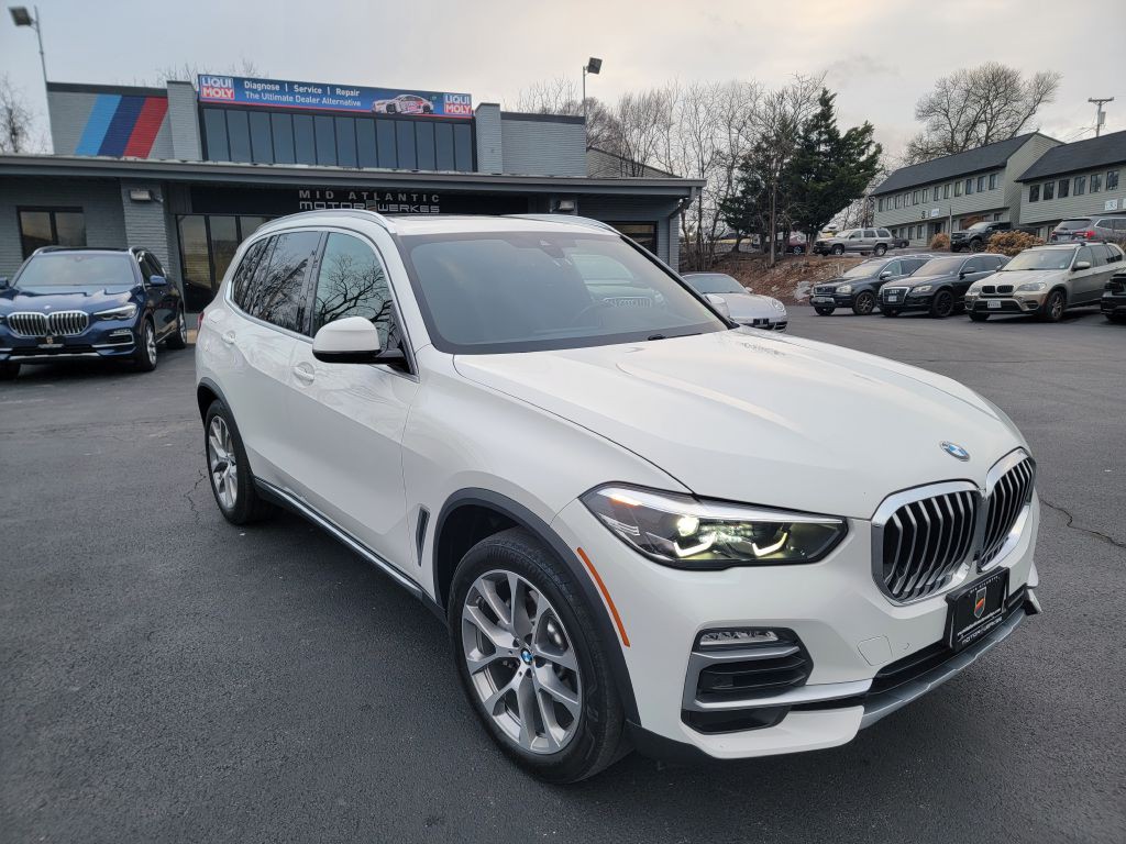 2019 BMW X5 Image 1