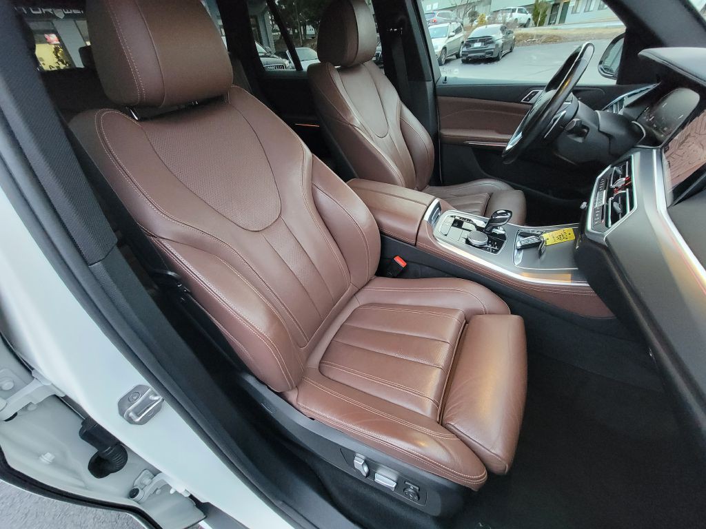 2019 BMW X5 Image 16