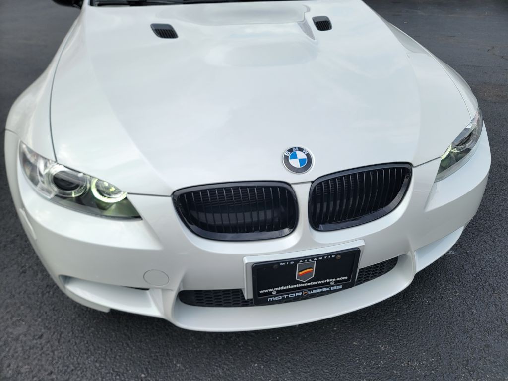 2011 BMW M3 Image 10