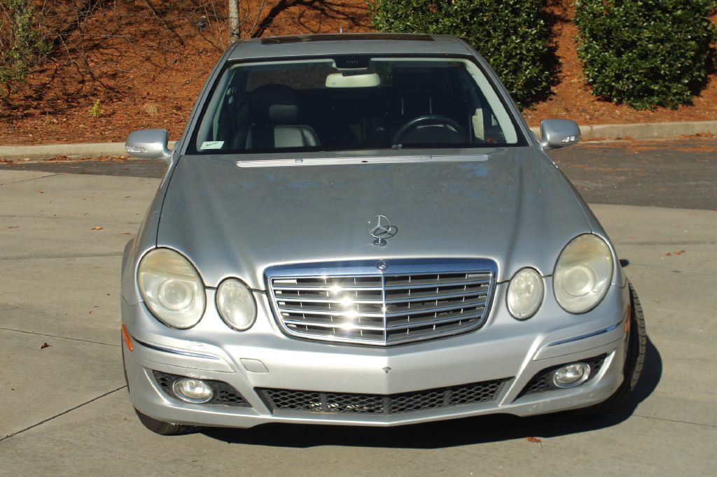 2008 Mercedes-Benz E-Class Image 2