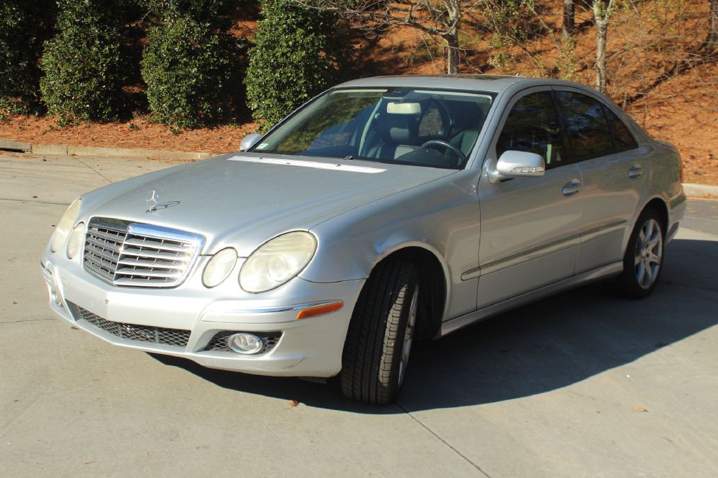 2008 Mercedes-Benz E-Class Image 3