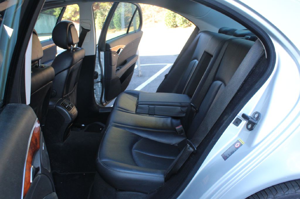 2008 Mercedes-Benz E-Class Image 9