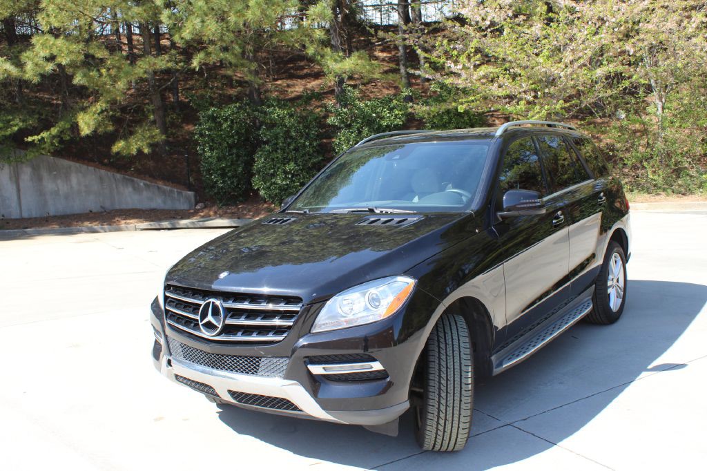 2013 Mercedes-Benz M-Class Image 2
