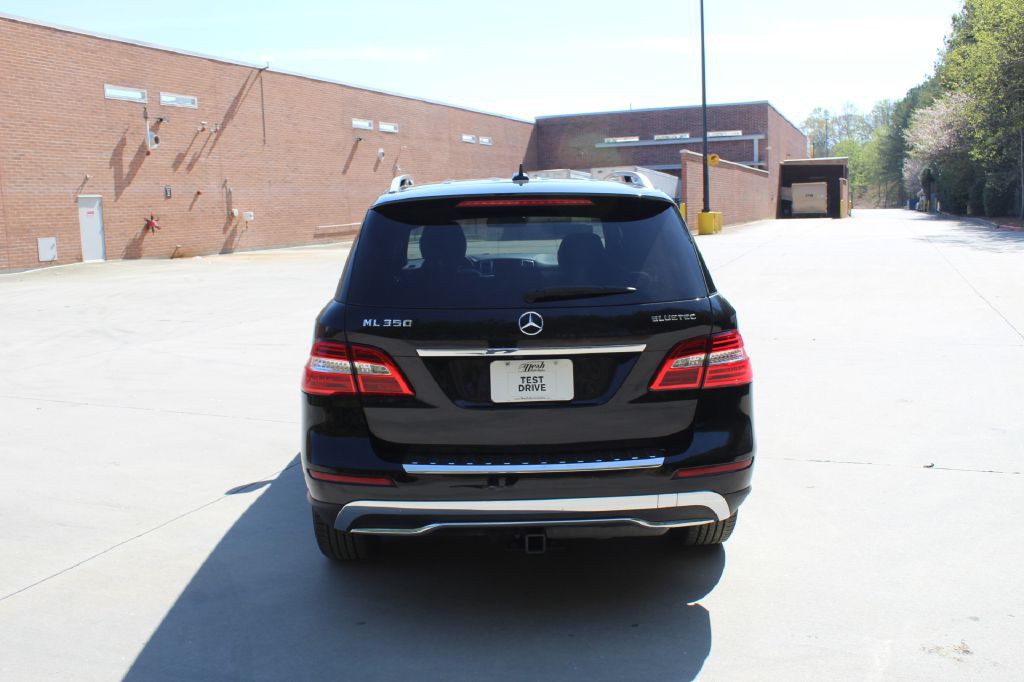2013 Mercedes-Benz M-Class Image 4