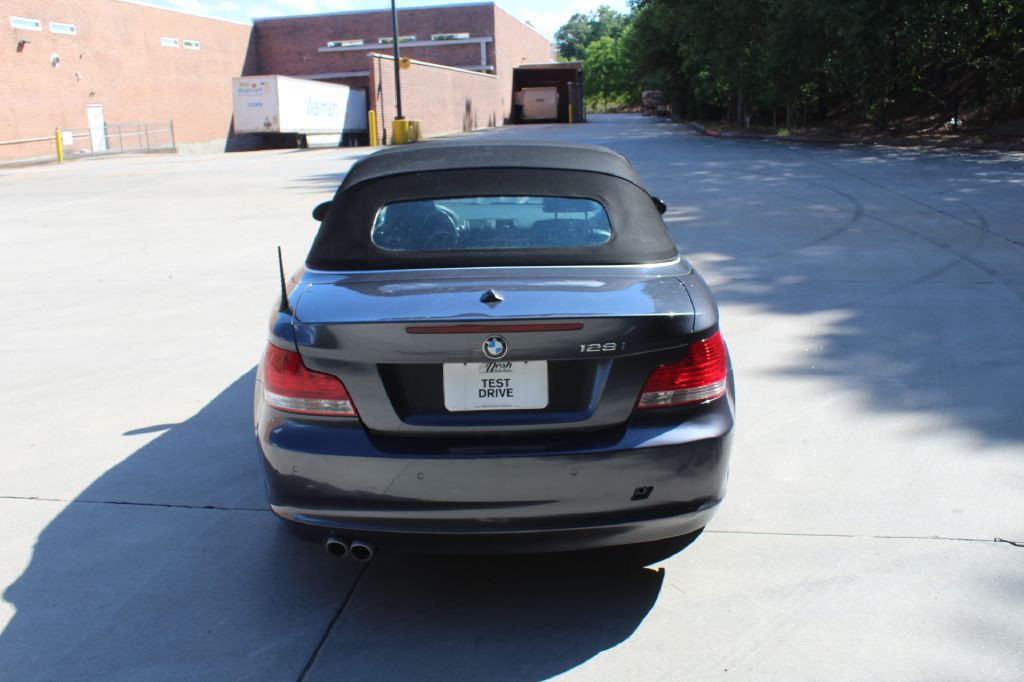 2008 BMW 1 Series Image 10