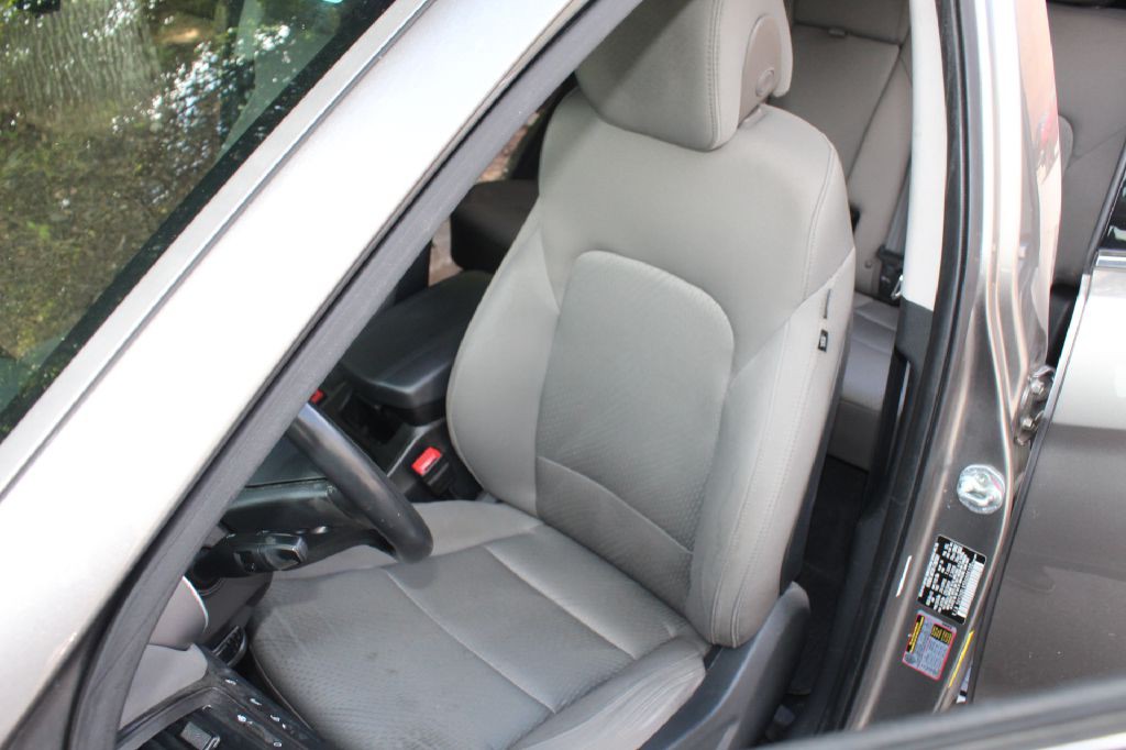 2013 Hyundai Santa Fe Sport Image 11