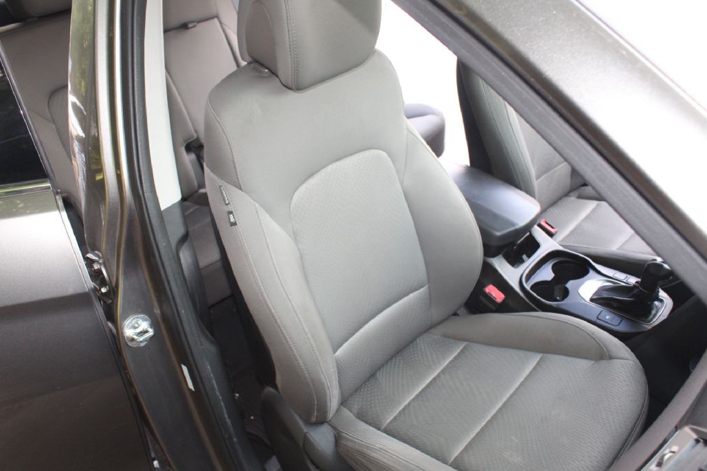 2013 Hyundai Santa Fe Sport Image 12