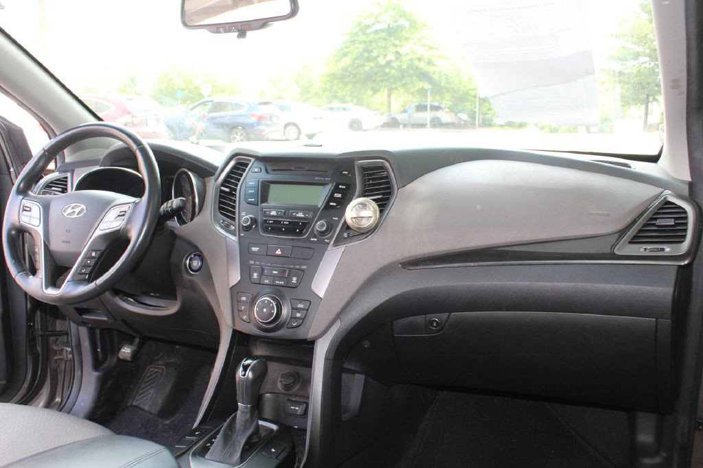 2013 Hyundai Santa Fe Sport Image 13