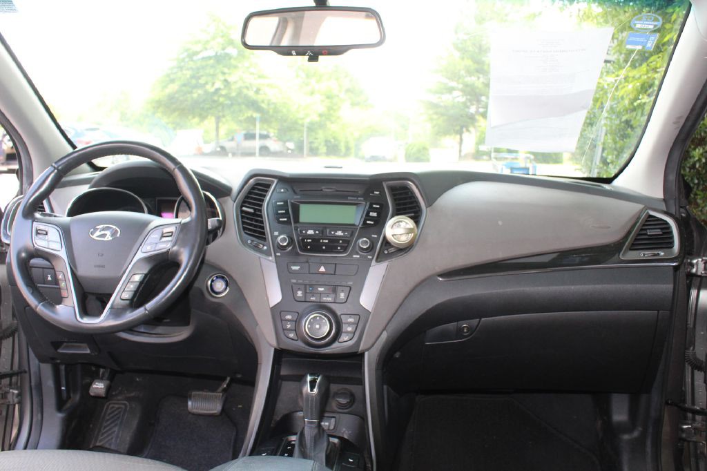 2013 Hyundai Santa Fe Sport Image 14
